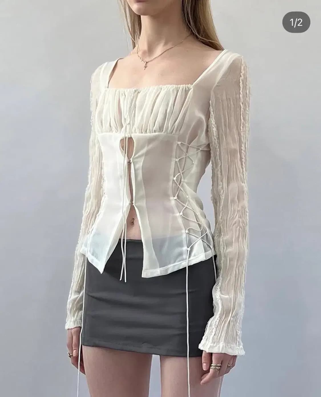 Bonnae 본네 레이스업 쉬폰 블라우스 상품이미지1