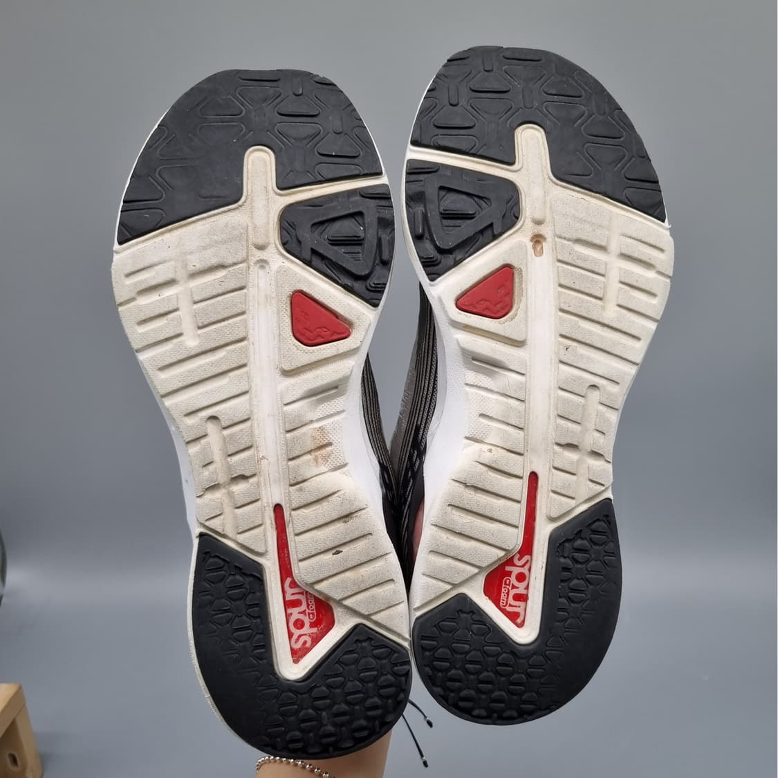 다이나핏 벨로시티 런닝화 240 상품이미지3