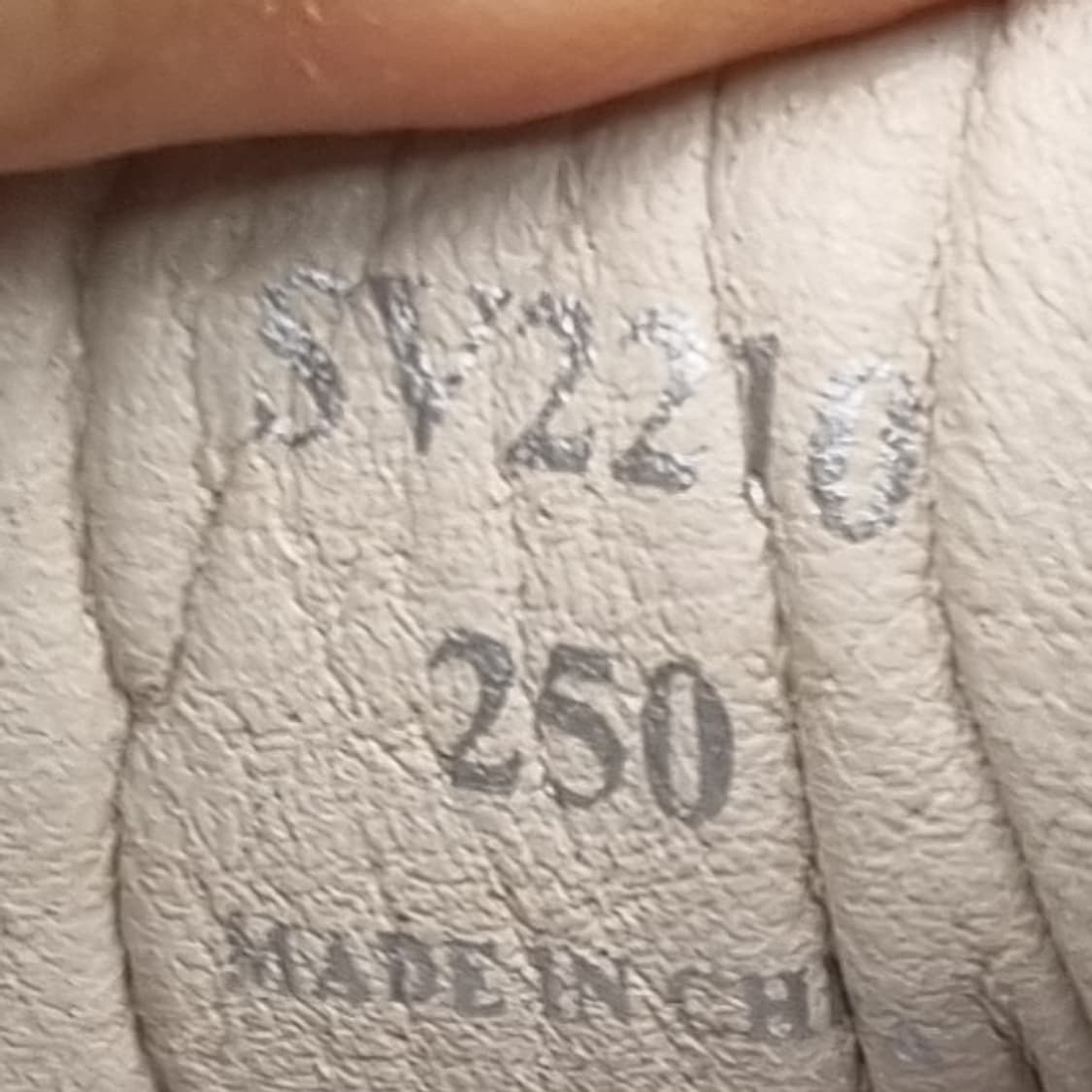 베라왕 슈퍼라이트 통굽 가죽 스니커즈250 상품이미지6