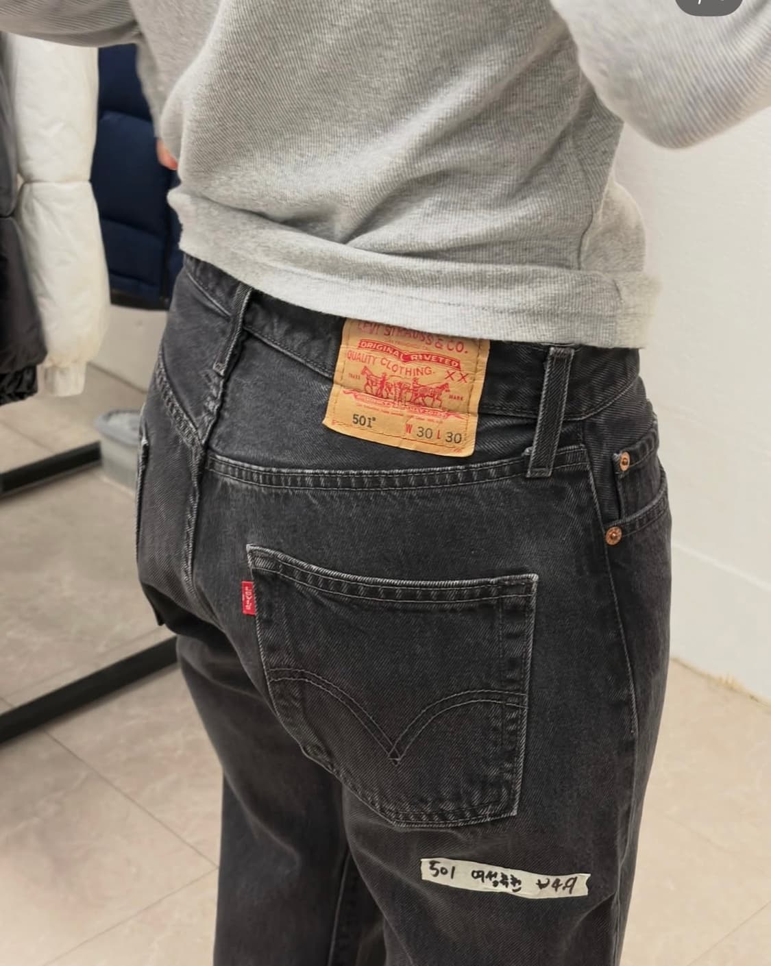 여성 추천!!—리바이스501 흑청 상품이미지1