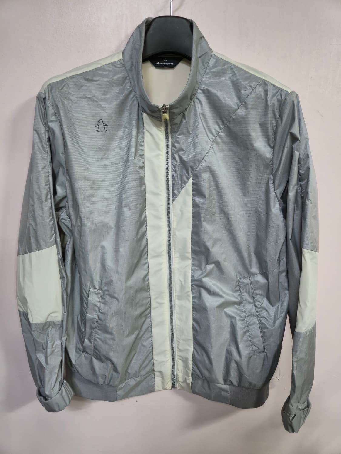 먼시웨어 남성 바람막이 점퍼 실버 상품이미지2