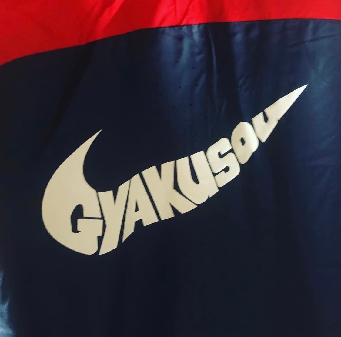 나이키 랩 갸쿠소우 바람막이 네이비/레드 상품이미지8