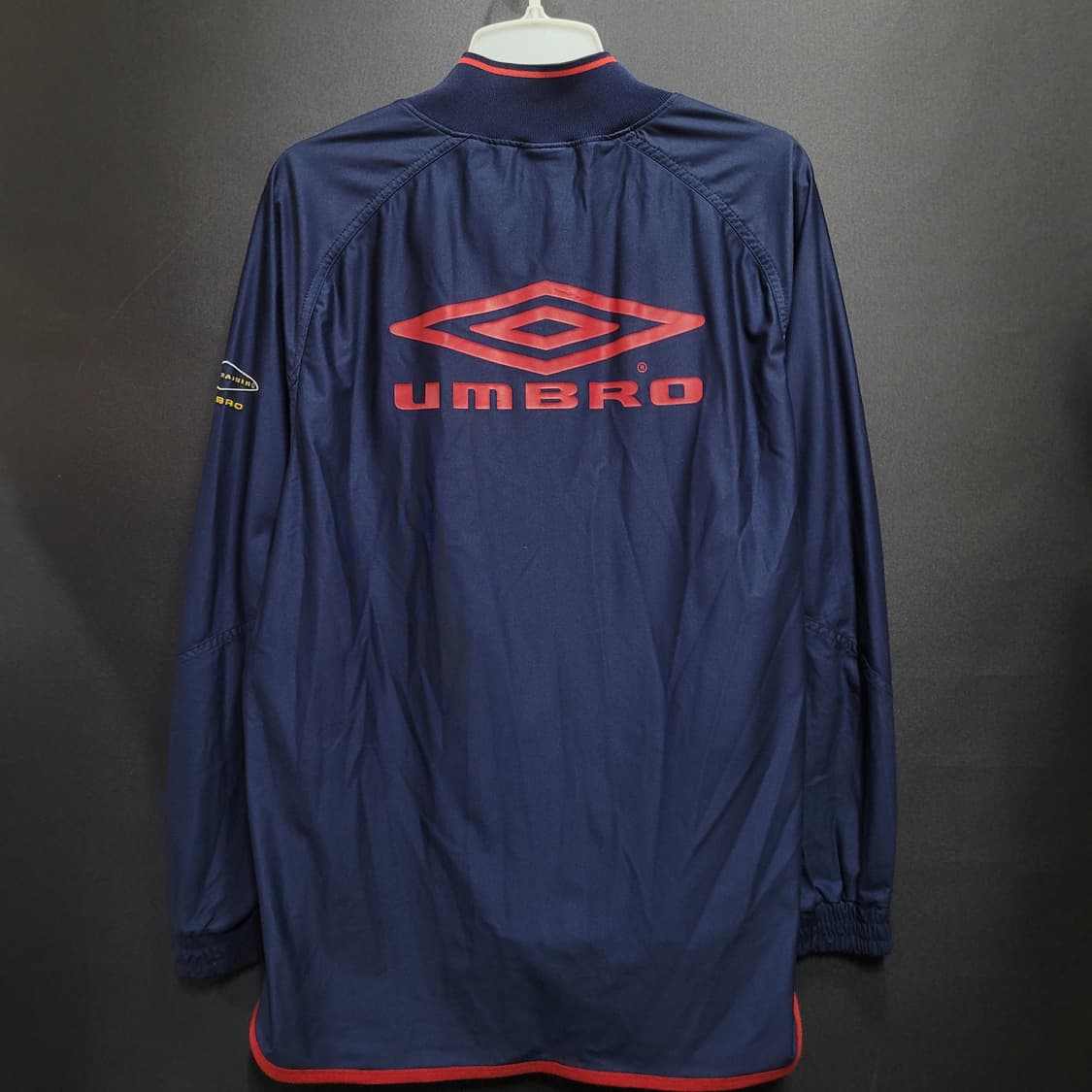 UMBRO PRO TRAINING 빅로고 바람막이 져지 상품이미지4