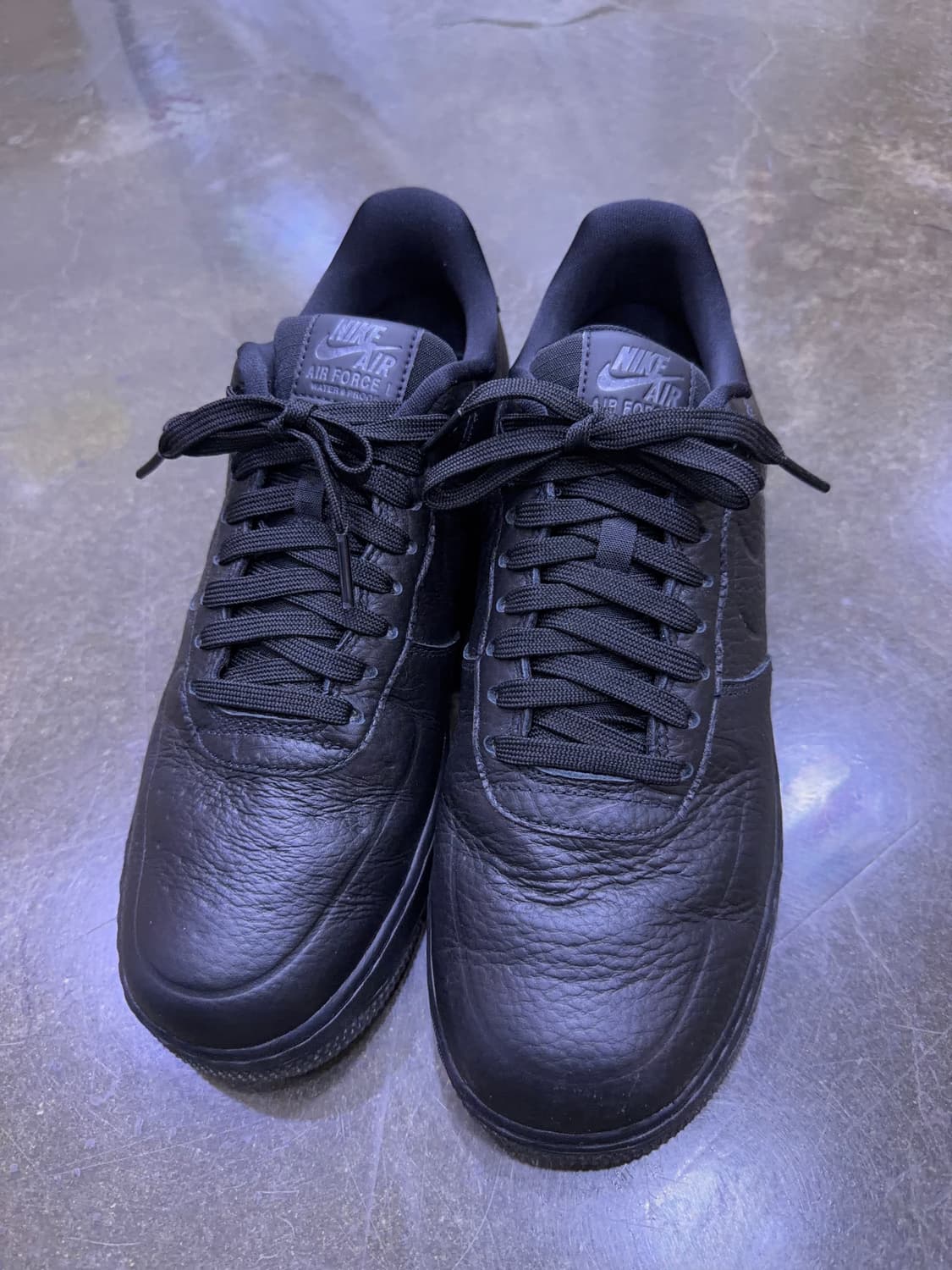 나이키 에어포스1 07 프로 테크 워터프루프 트리플블랙 280 상품이미지2