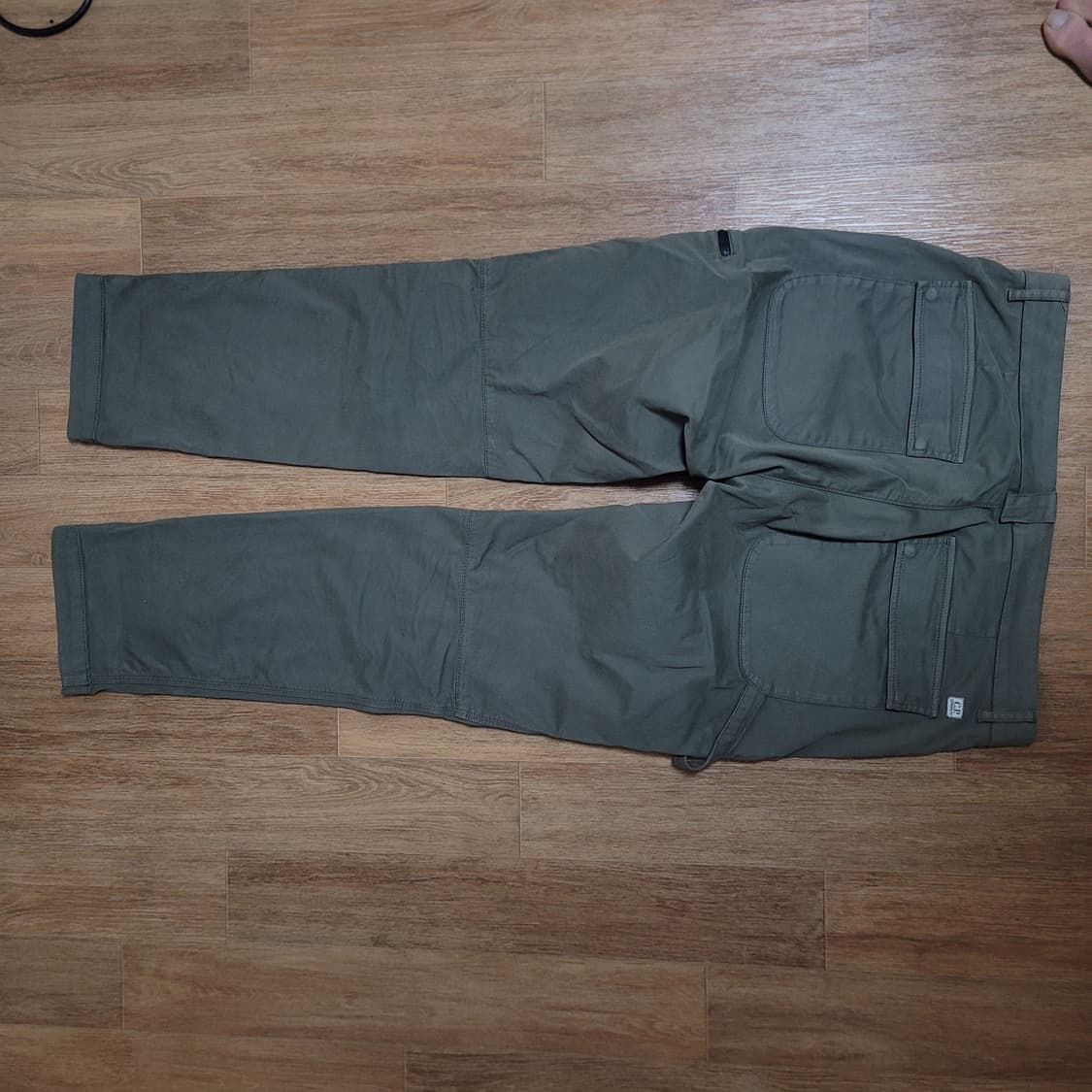 CP컴퍼니 48(34) 카키 카고 팬츠 상품이미지2