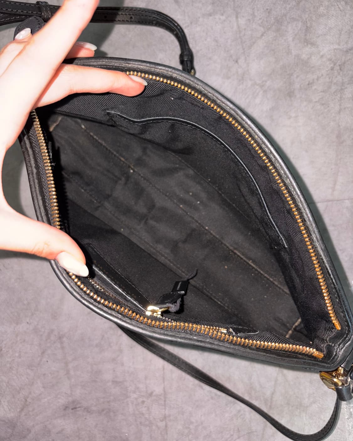 Burberry 버버리 리미티드 레더 노바체크 크로스백 상품이미지5