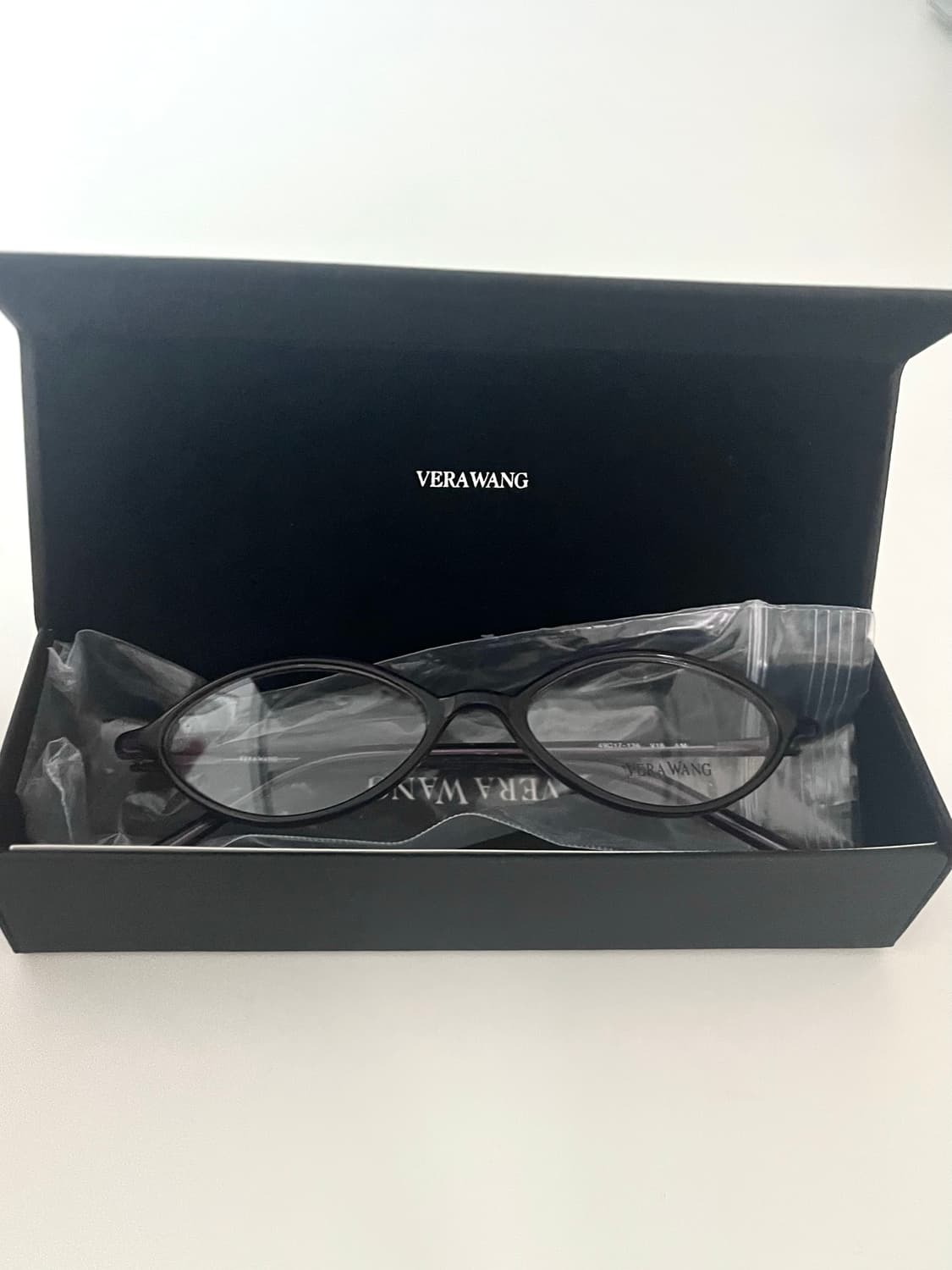 베라 왕 V18 안경 상품이미지3