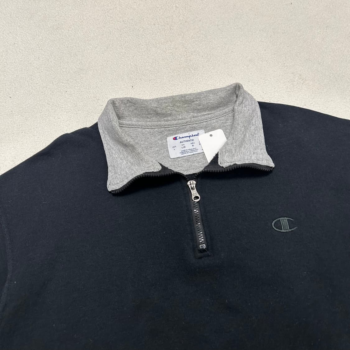 Champion Half-Zip Sweatshirt 상품이미지5