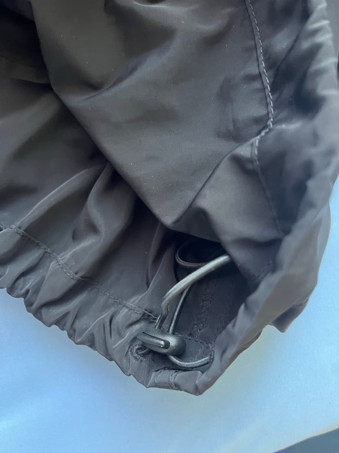 더 뮤지엄 비지터 하트 엠보스드 자켓 L  상품이미지3