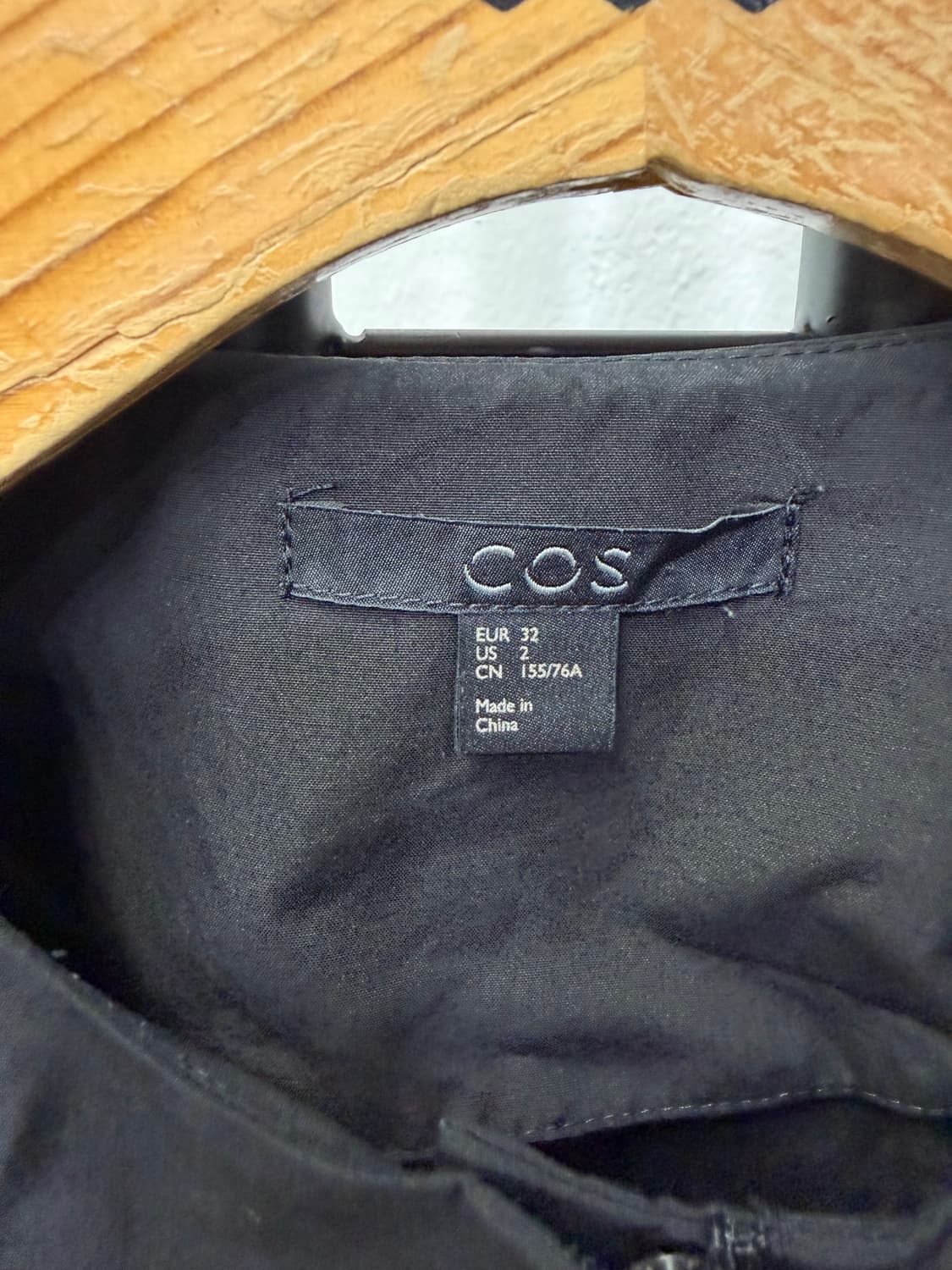 정품) COS 코스 여성 블랙 오버핏 셔링 자켓 32 상품이미지7