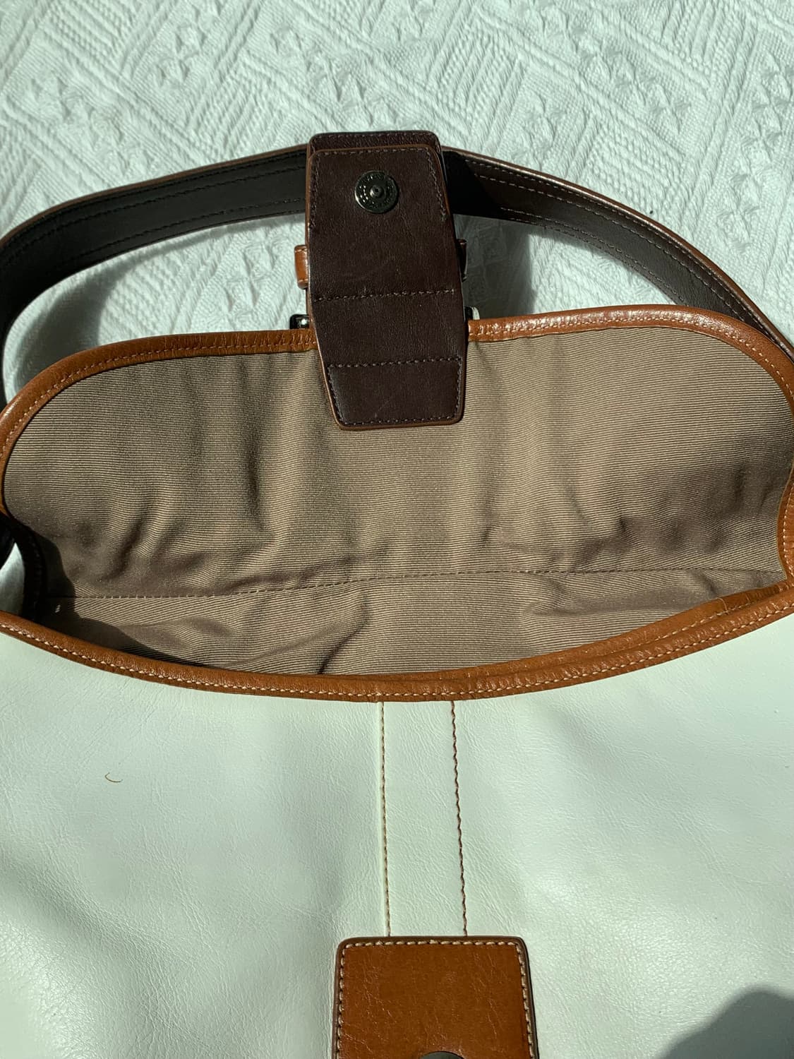 🤍 👜 Coach 화이트&카멜 소호 미디움 숄더백 상품이미지6