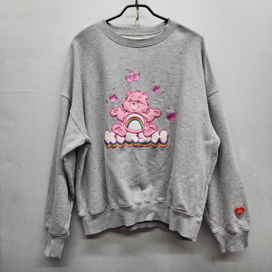 키르시x케어베어스 3d 빅로고 맨투맨 XL 상품이미지1