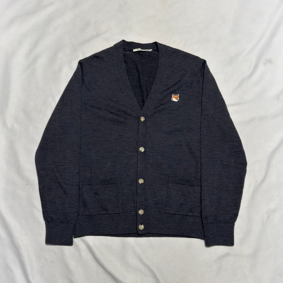 XL 메종키츠네 폭스 해드 패치 그레이 울 가디건 상품이미지2