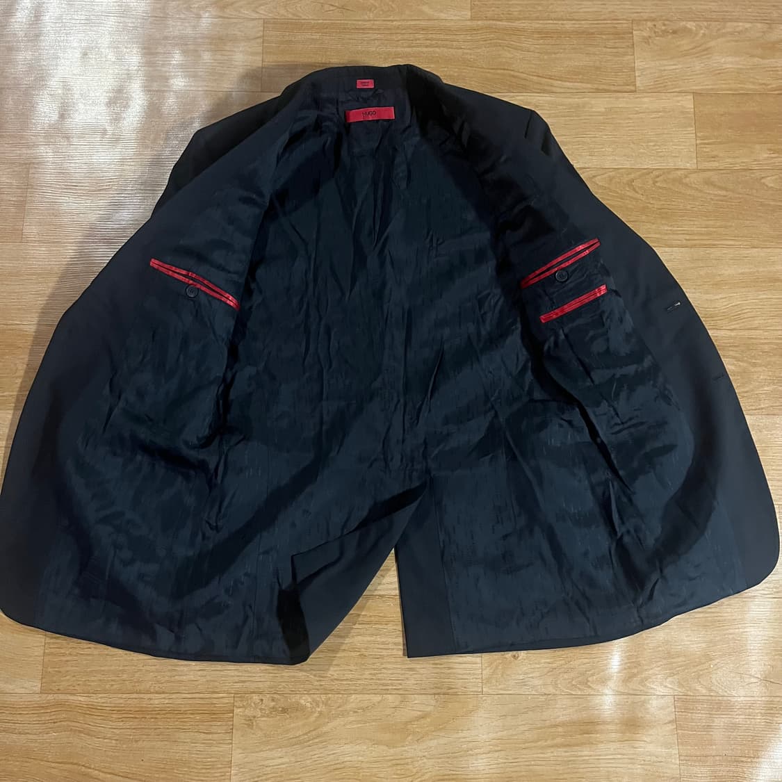 [97/31] 휴고보스 블랙 정장 수트 상품이미지7