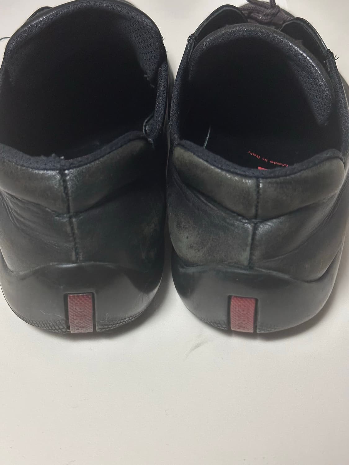 프라다 빈티지 레더 스니커즈 상품이미지4