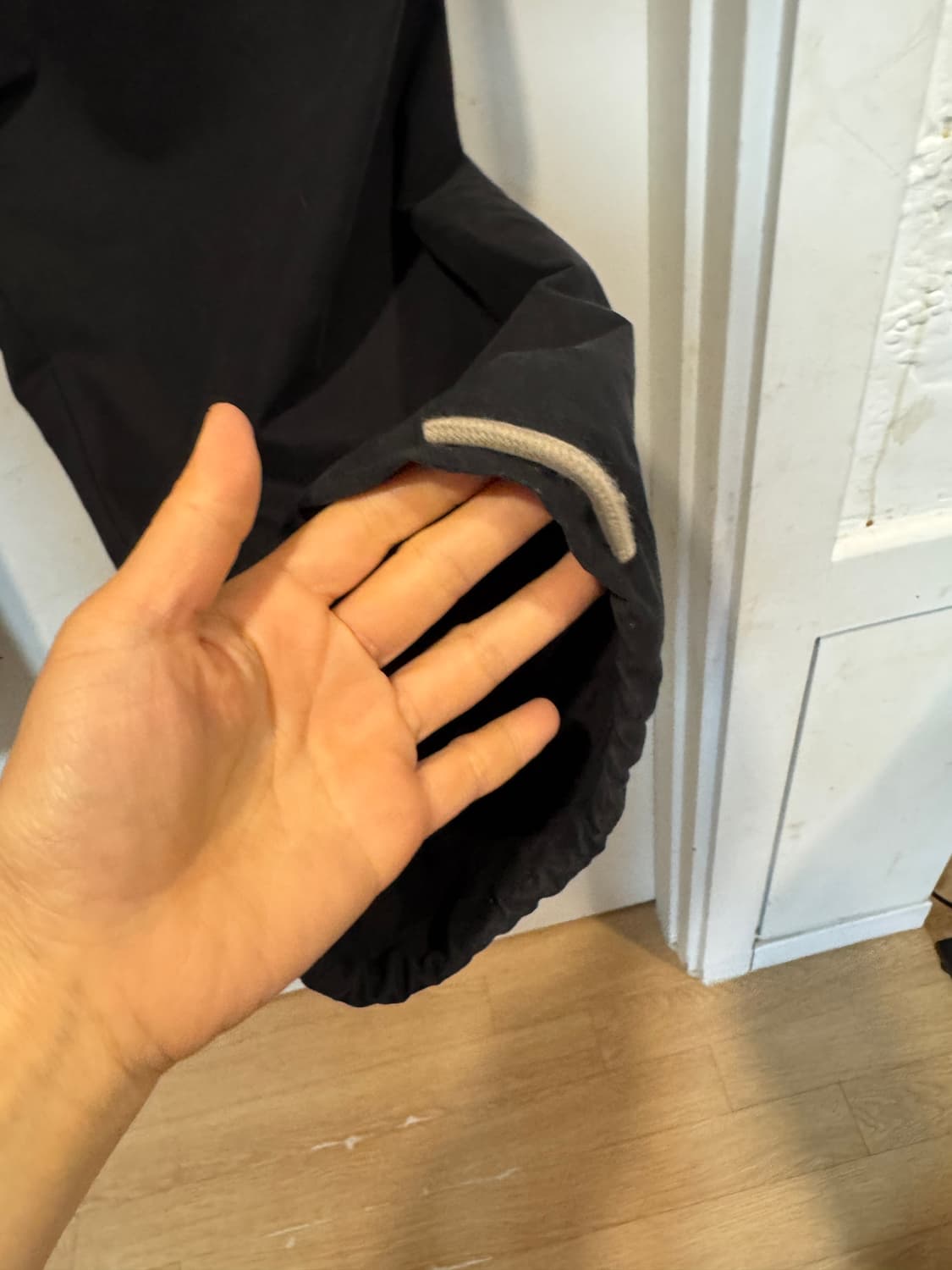 피오갓 에센셜 릴렉스드 트라우저 블랙 상품이미지7