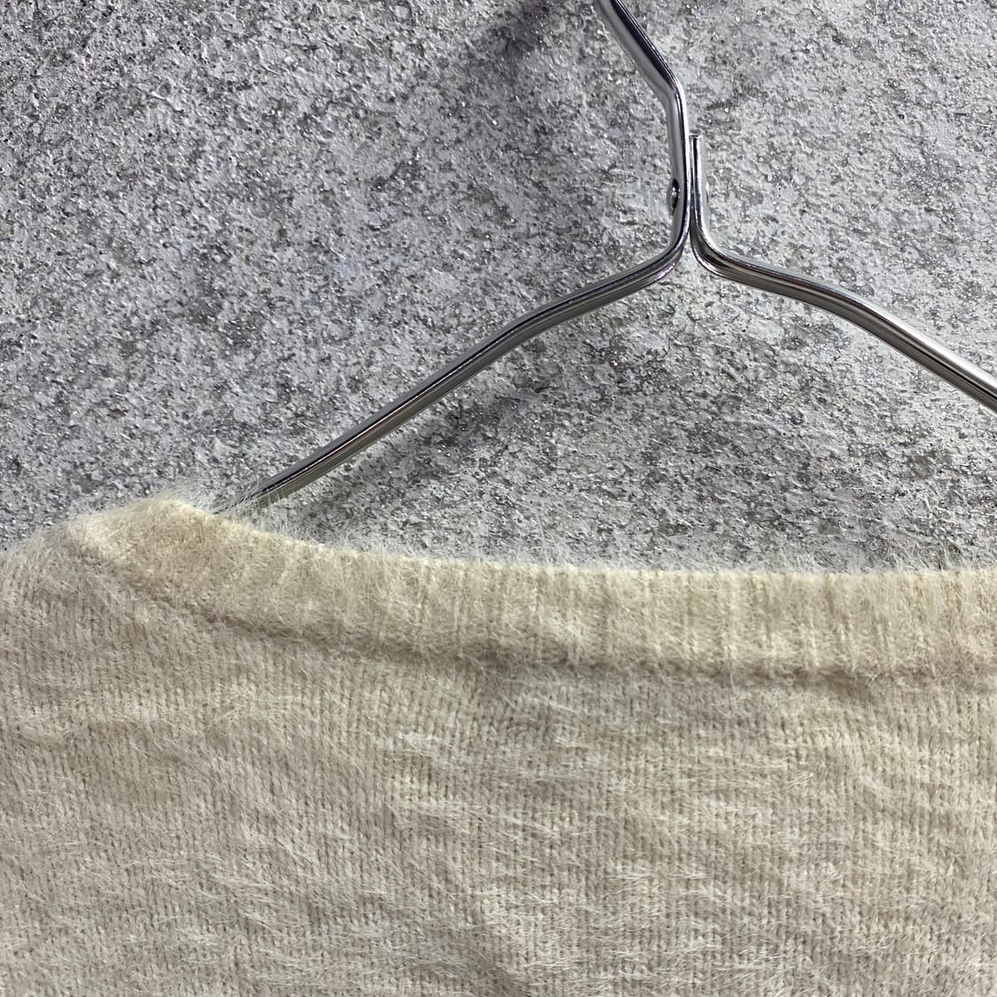 퍼슨인텐션 투웨이 지퍼 브로치 디테일 오버핏 니트 스웨터 B4217 상품이미지9