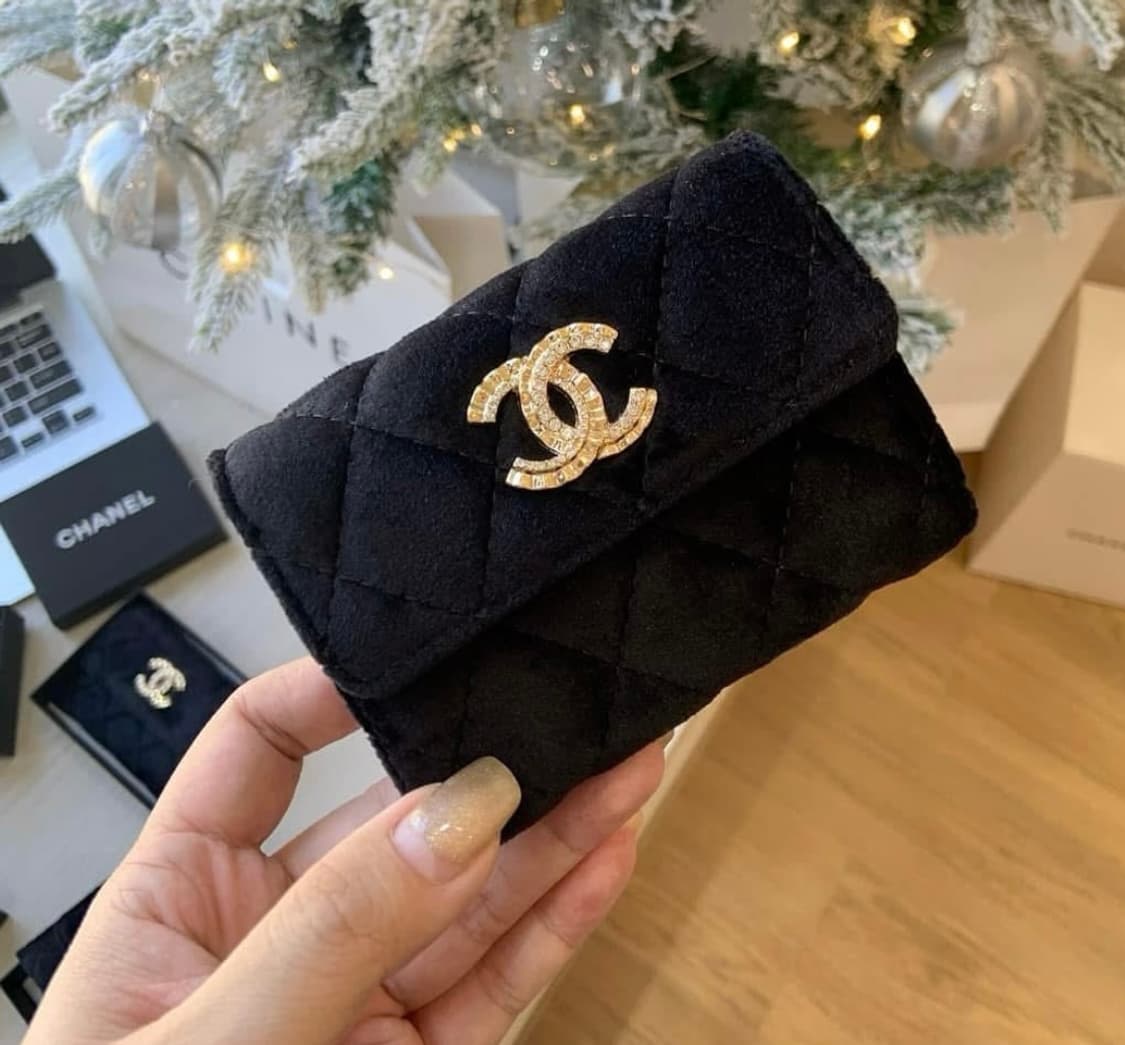 샤넬 뷰티 벨벳 카드지갑 상품이미지2