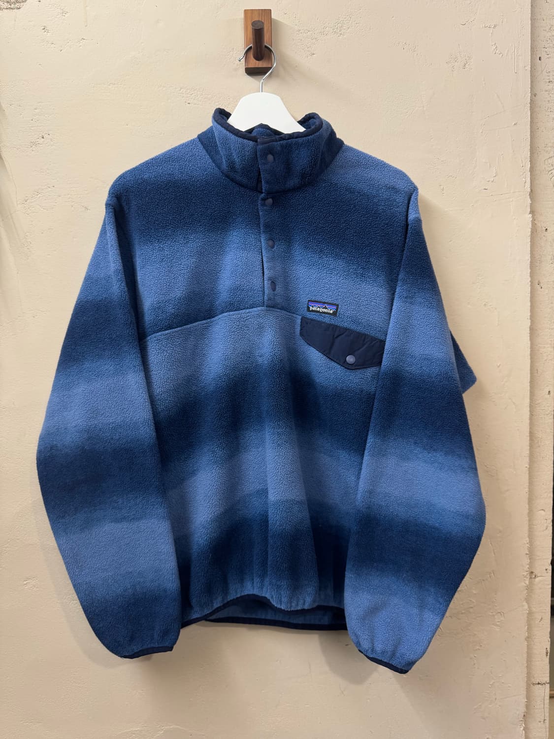 파타고니아 신칠라 블루 스트라이프 M 상품이미지1