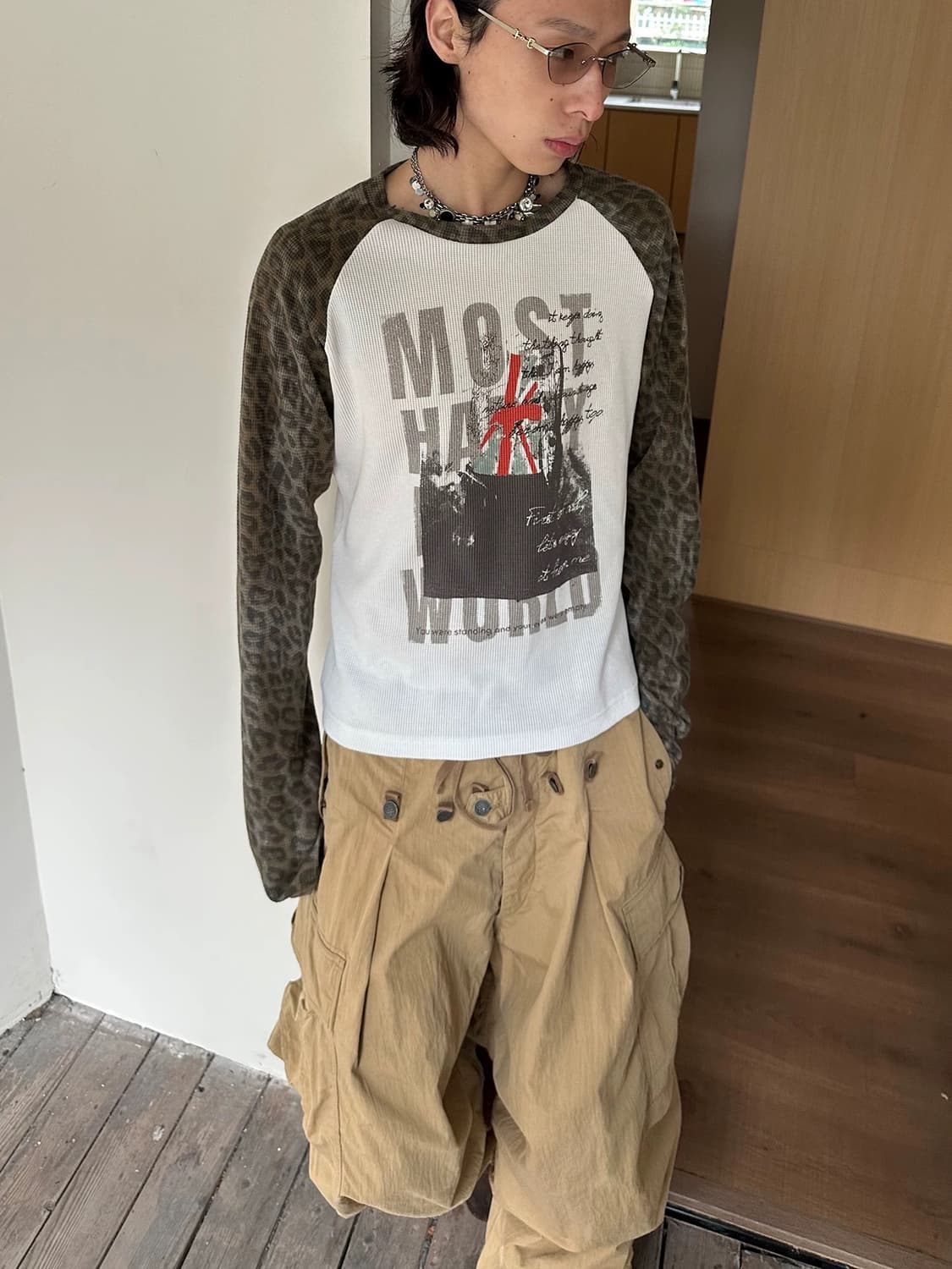 레오파드 래글런 롱슬리브 티셔츠 상품이미지2