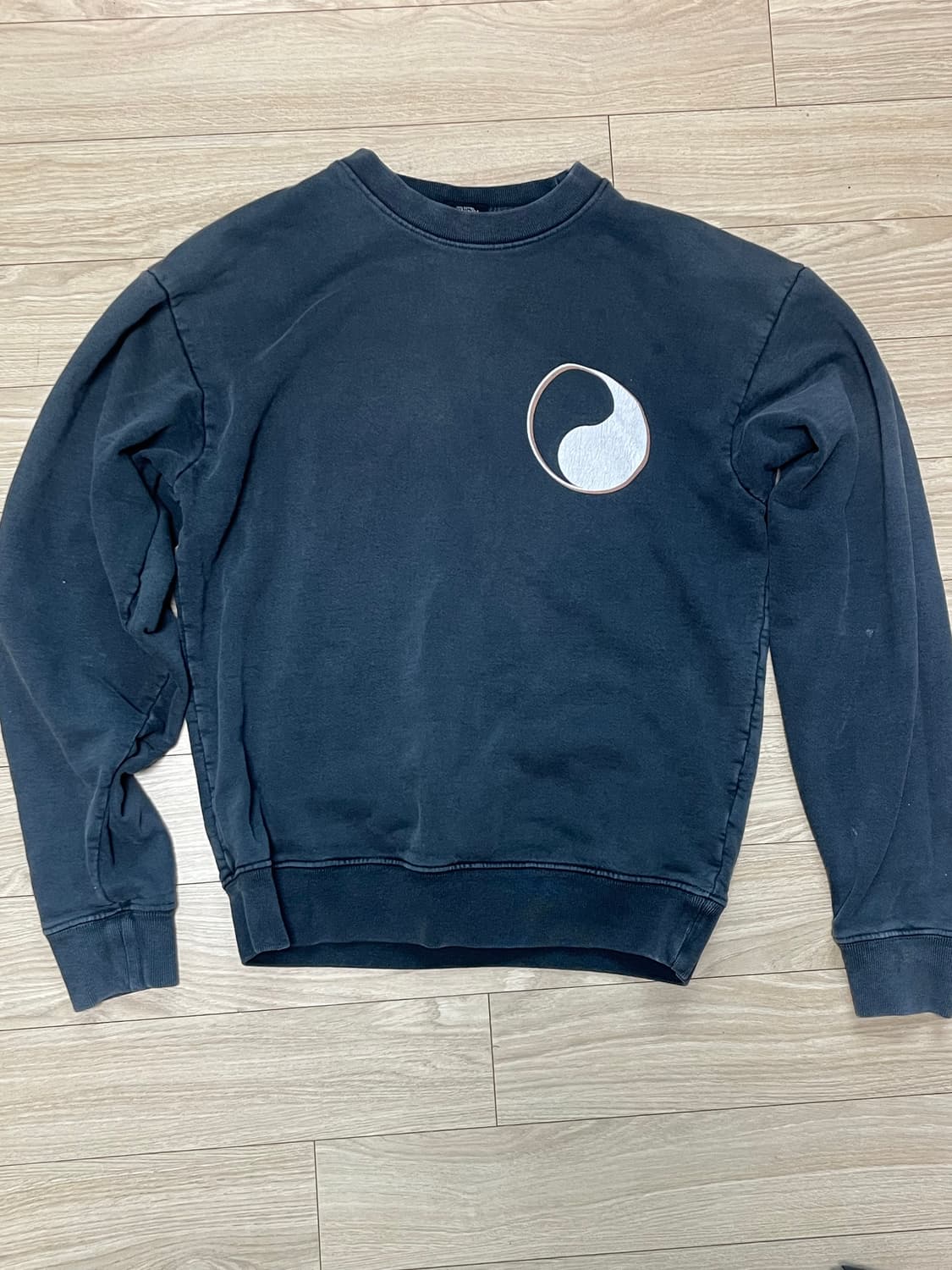 스투시 아워레거시 맨투맨 상품이미지2