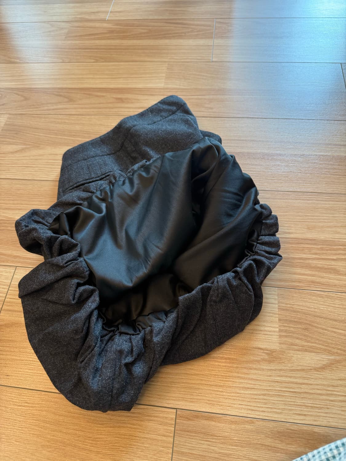 돌체앤가바나 울 벌룬스커트 상품이미지6