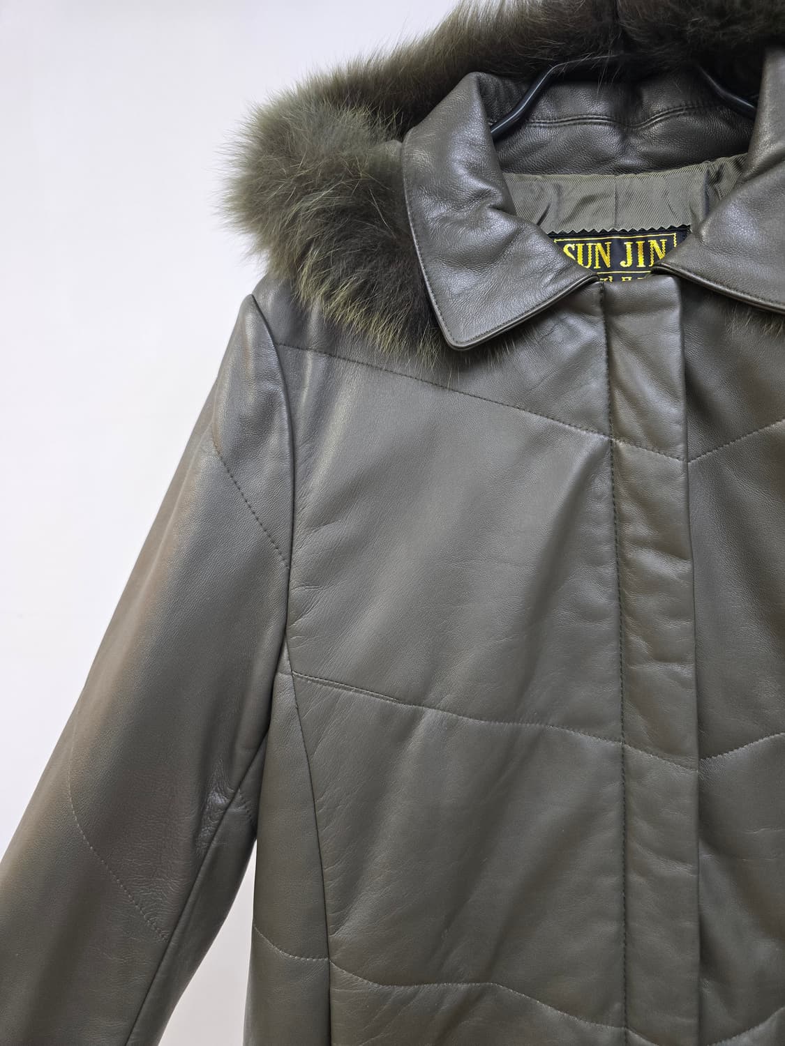 선진모피 양가죽100% 폭스퍼후드 패딩 집업 상품이미지4