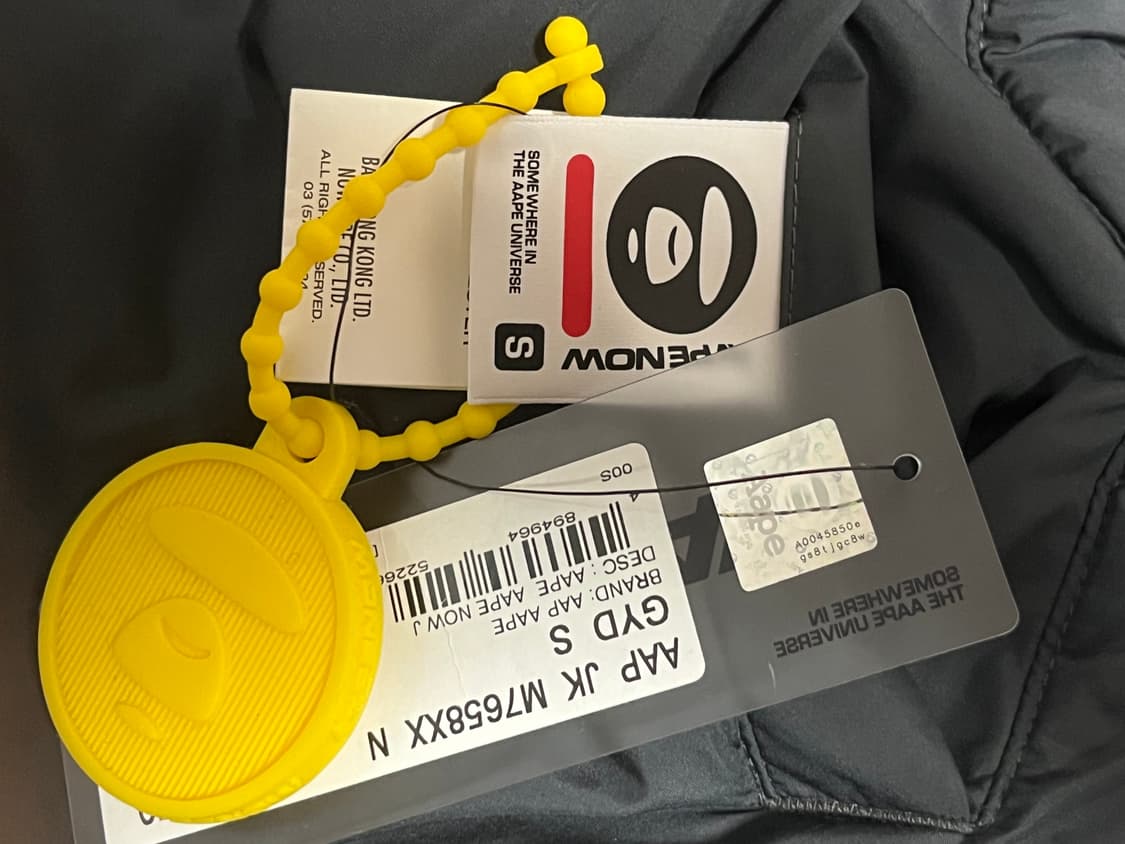 에이프 나우 리버시블 카모 패딩 상품이미지4