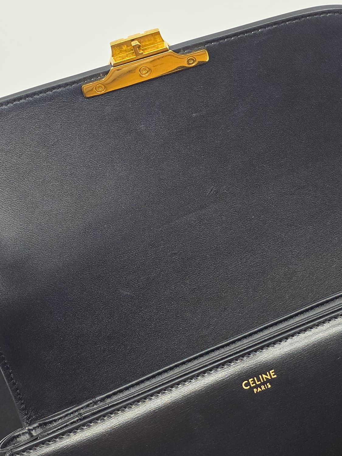 셀린느 트리옹프 샤이니 카프스킨 미디움 상품이미지6