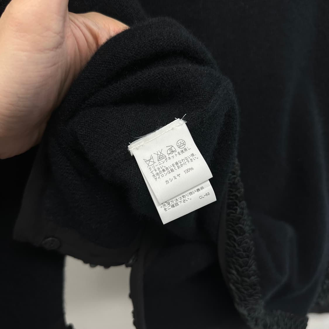 ZUCCA 주카 캐시미어 스팽글 디테일 가디건 상품이미지8