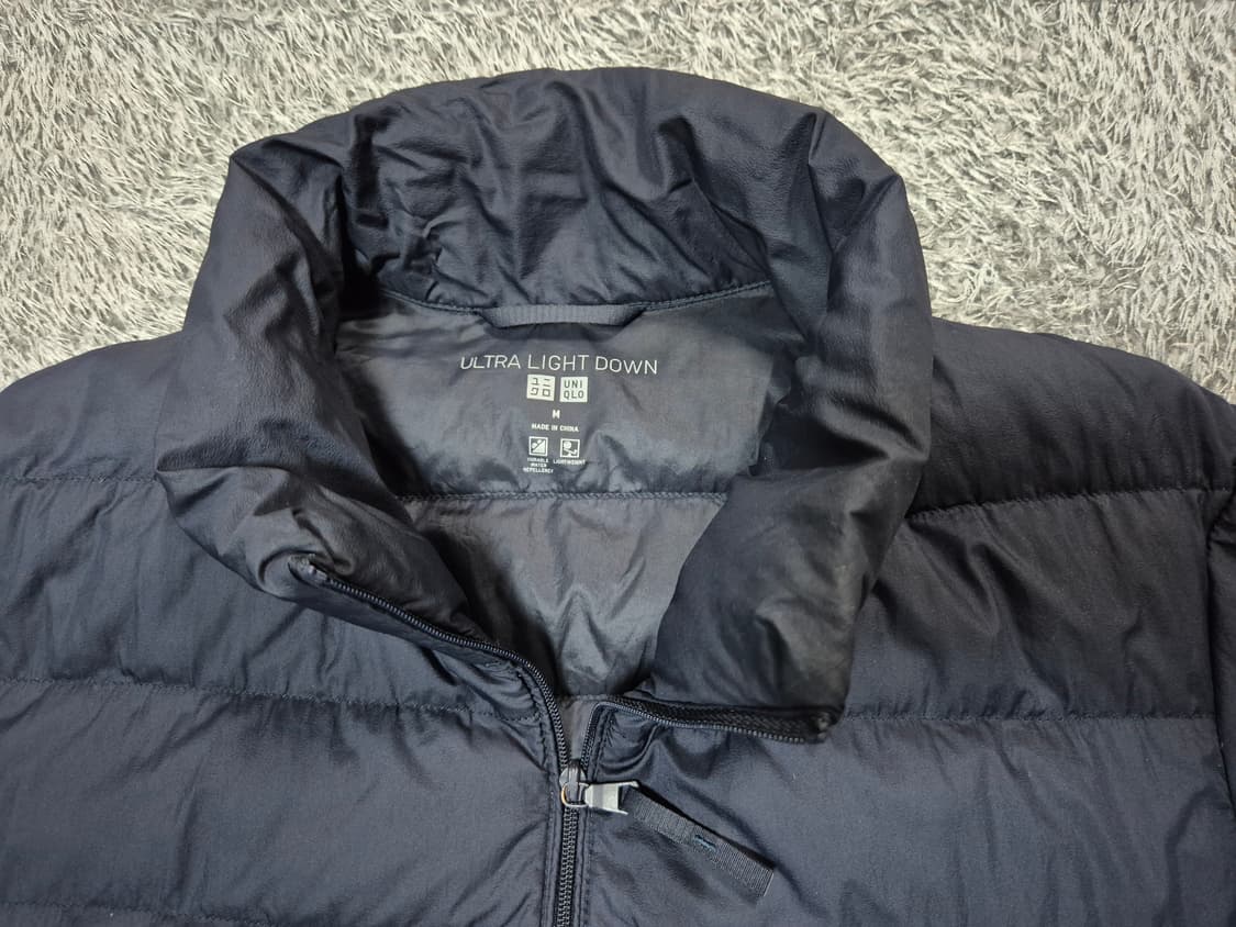 유니클로 여성 경량 다운 패딩 M 상품이미지2
