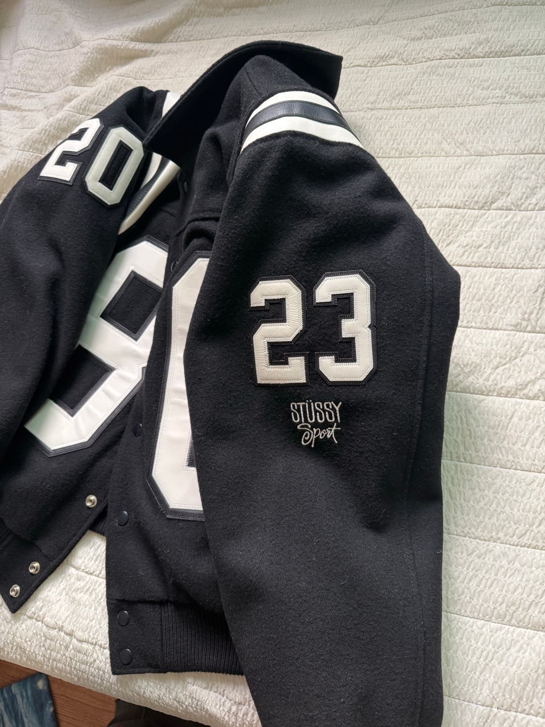 스투시 80 울 바시티 자켓 블랙 상품이미지4