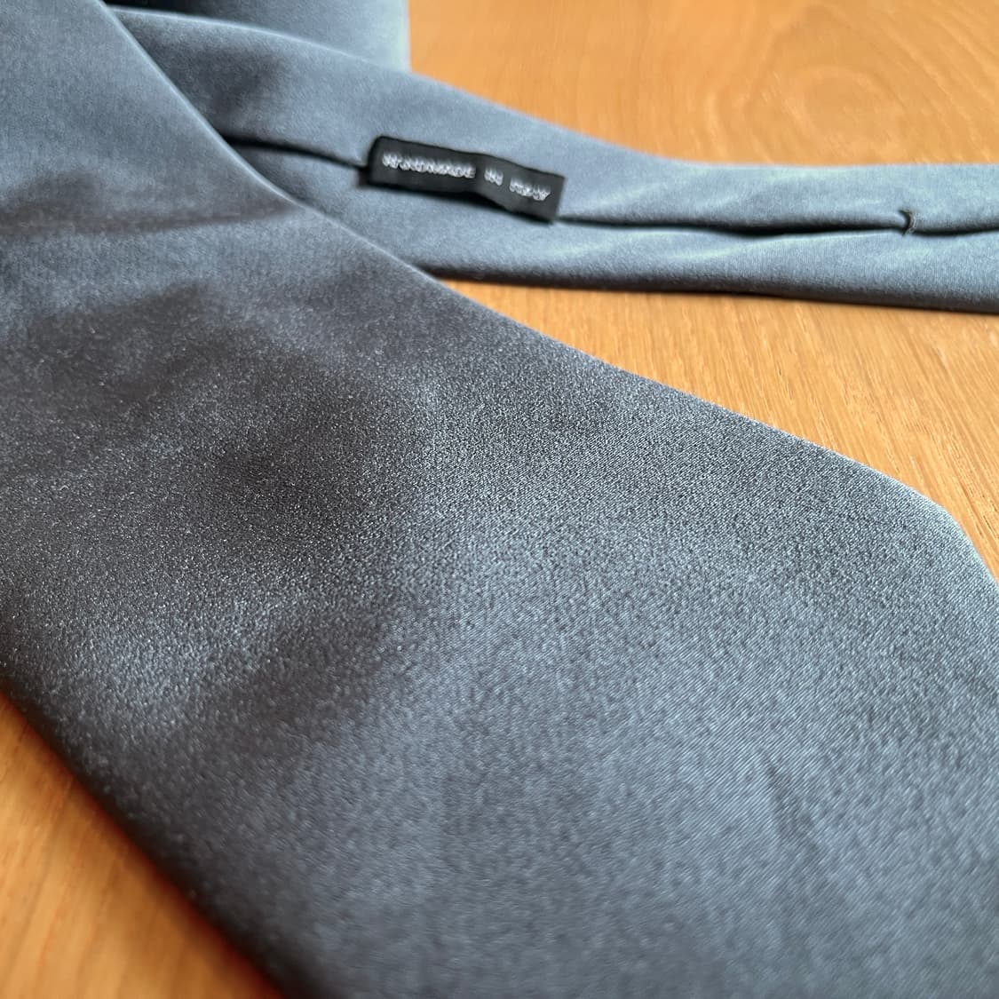 조르지오 아르마니 핸드메이드 솔리드 넥타이 상품이미지3