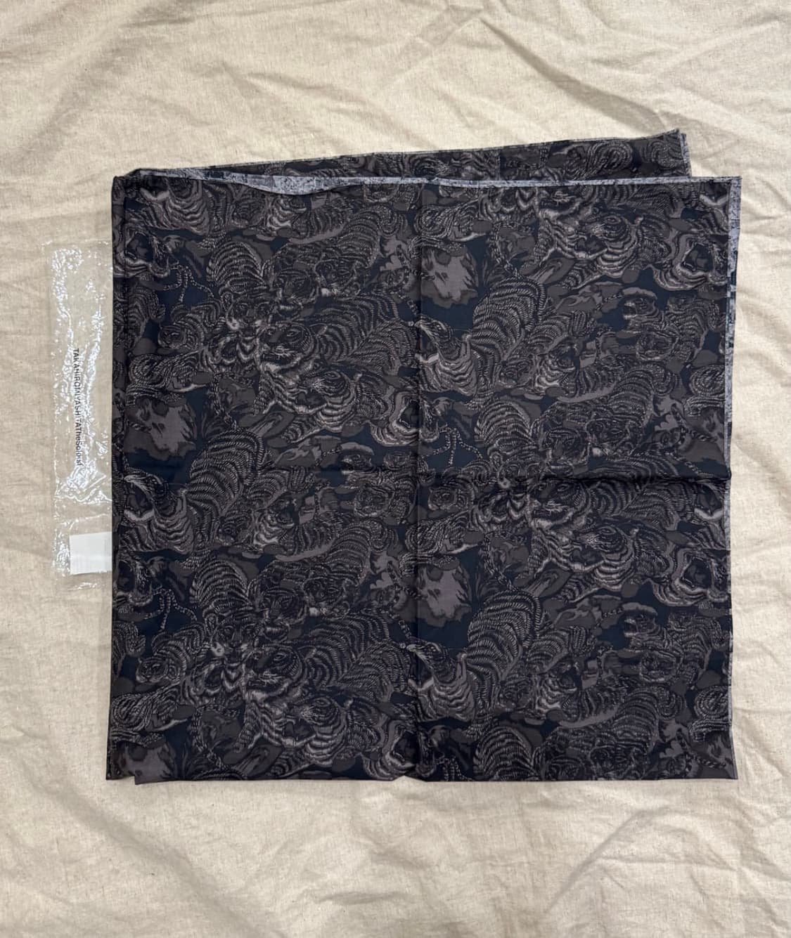 솔로이스트 17ss 블랙 애니멀 반다나  상품이미지4