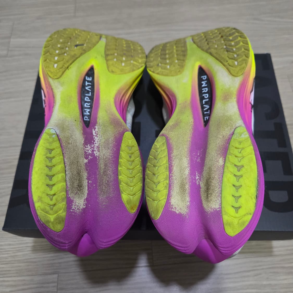 푸마 디나엘3 265 상품이미지8