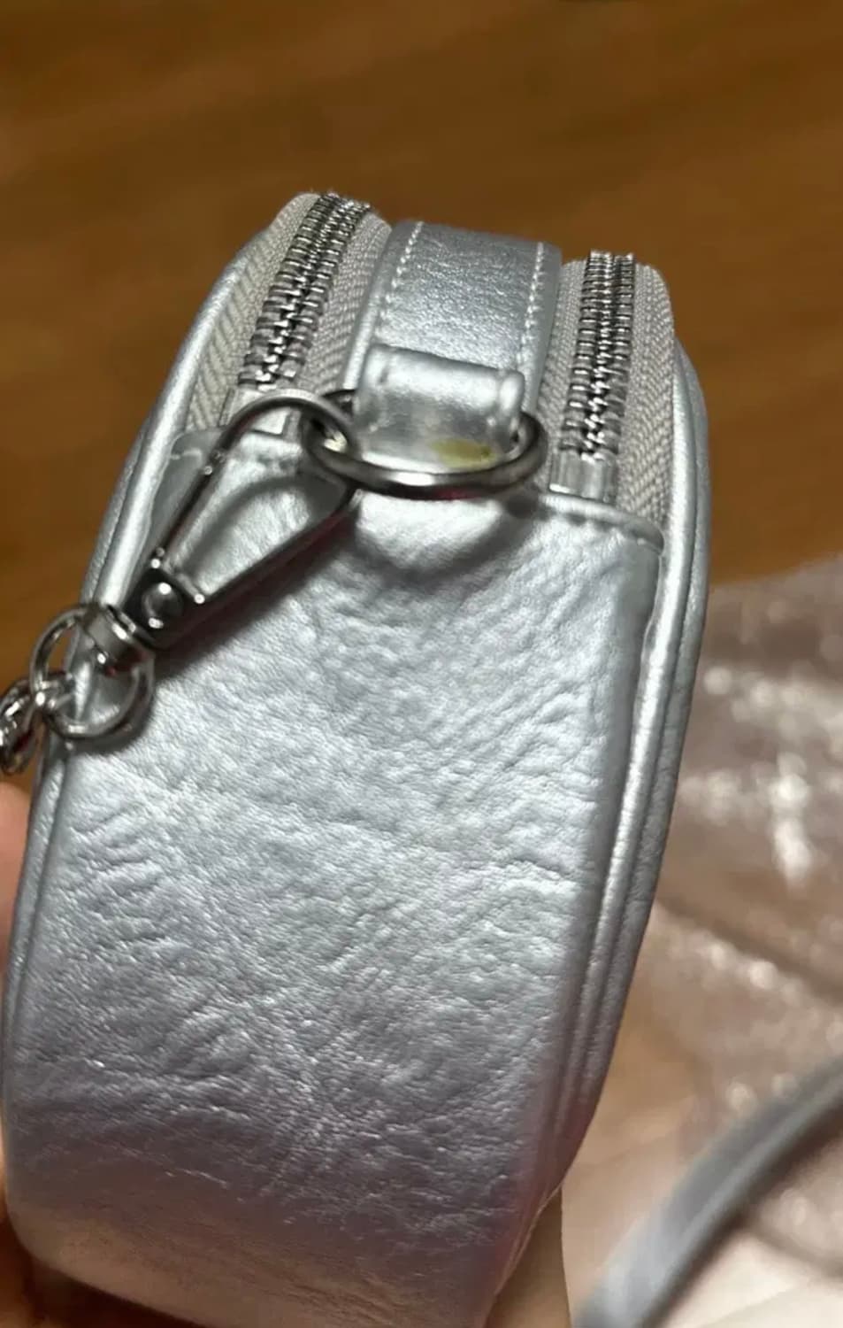 leey 엘이이와이 벨트백 상품이미지3