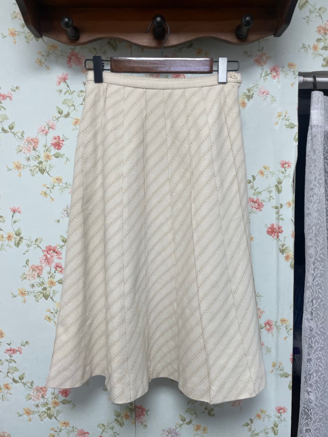 아이보리 미디 스커트 상품이미지1