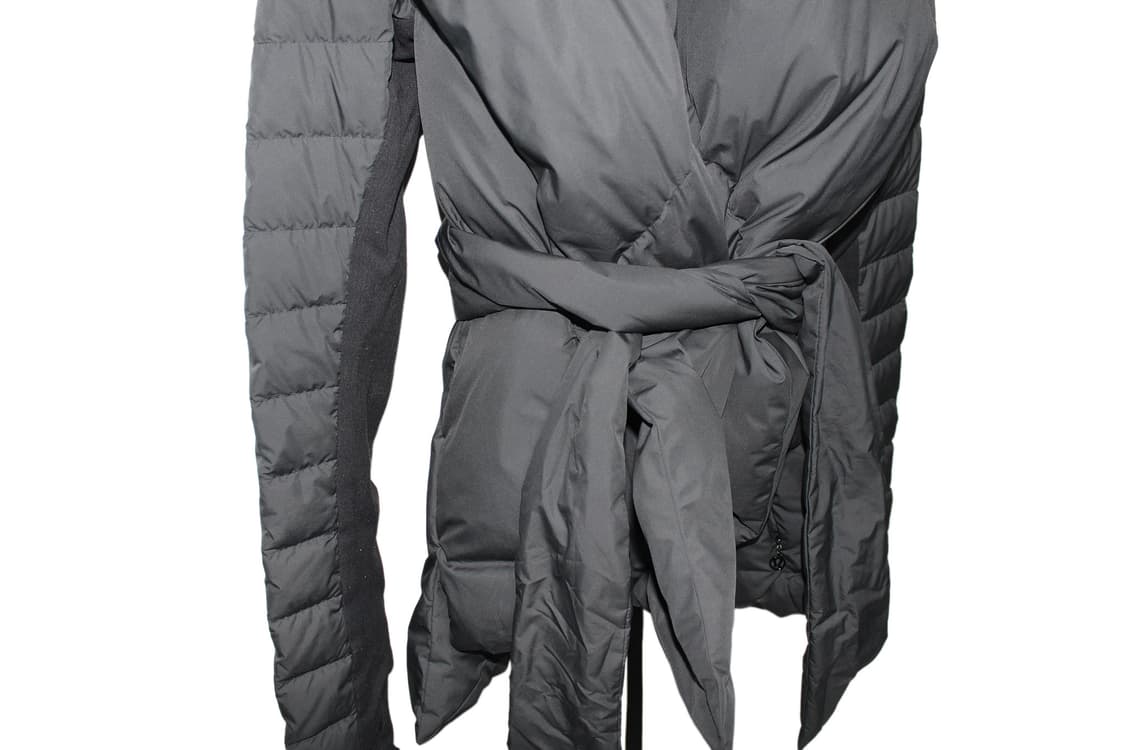 LULULEMON 룰루레몬 엔폴드 구스다운 랩 푸퍼 자켓 상품이미지2