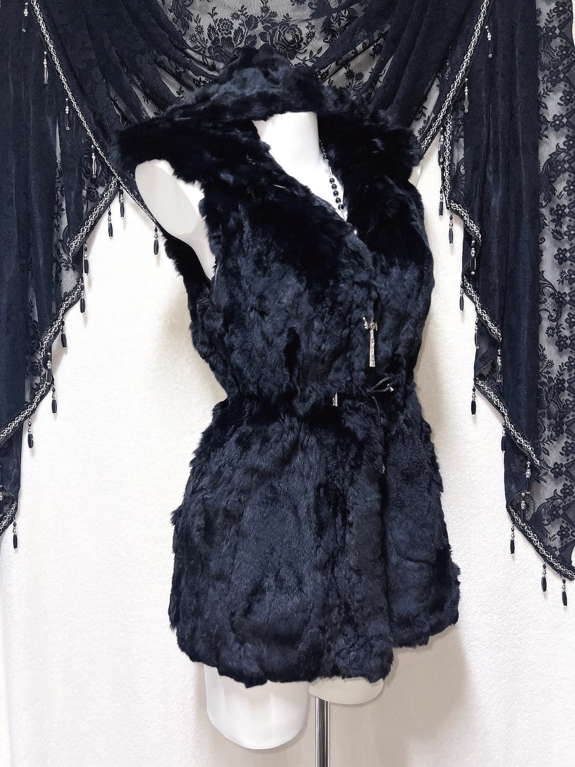 로맨틱고딕 고스펑크 오네갸루 핀터 모피 리얼퍼조끼 털코트 자켓 나나페어리 상품이미지6