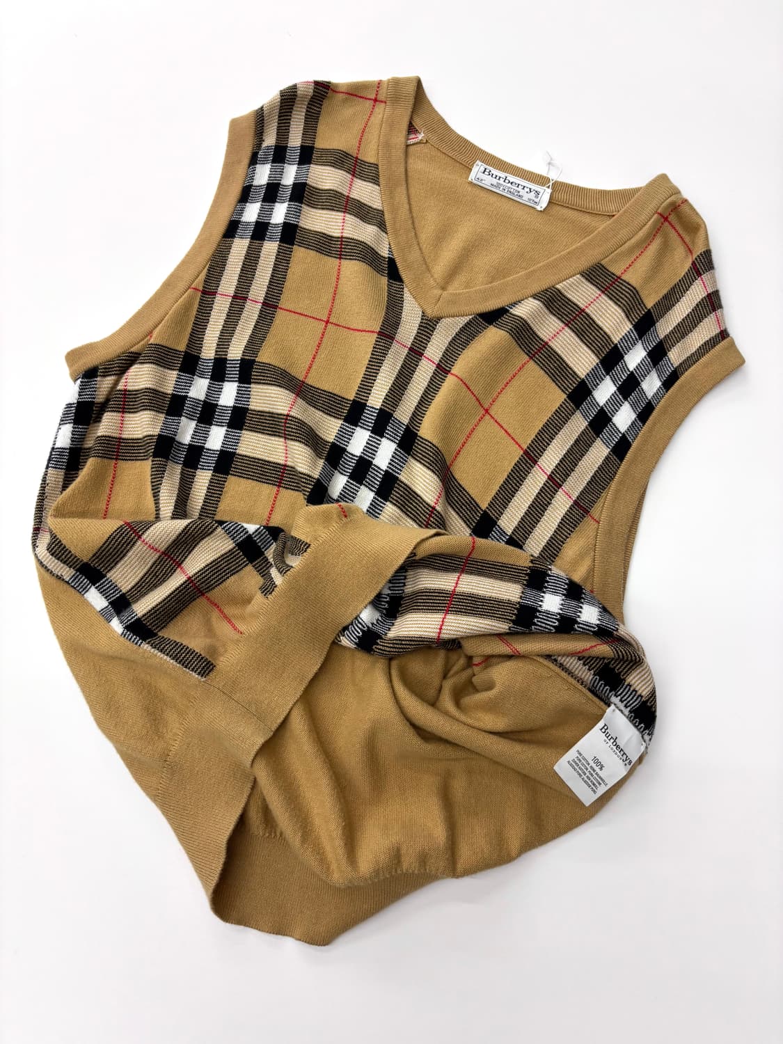 Burberry 버버리 노바체크 브이넥 슬리브리스 니트 상품이미지1