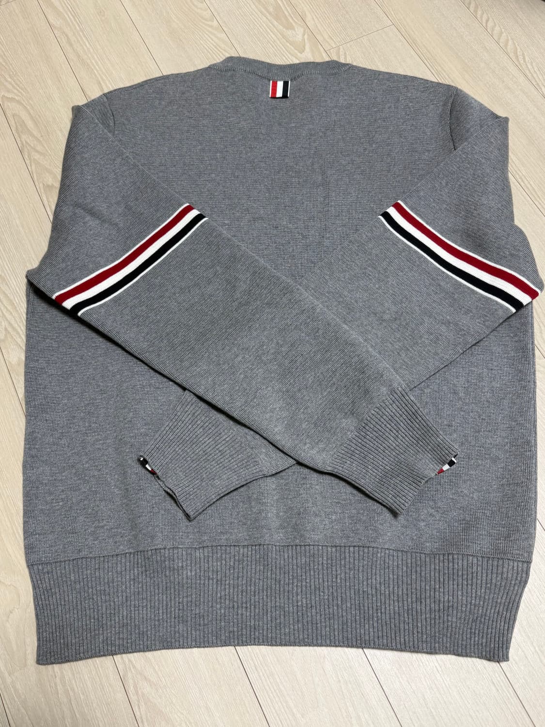 톰브라운 밀라노 스티치 니트 상품이미지2