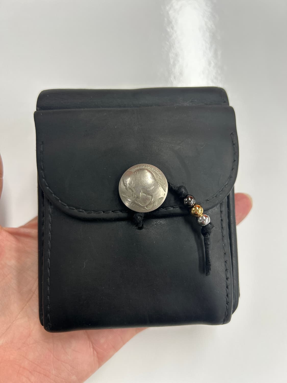 goros 고로스 새들레더 블랙 콘초 반지갑 상품이미지1