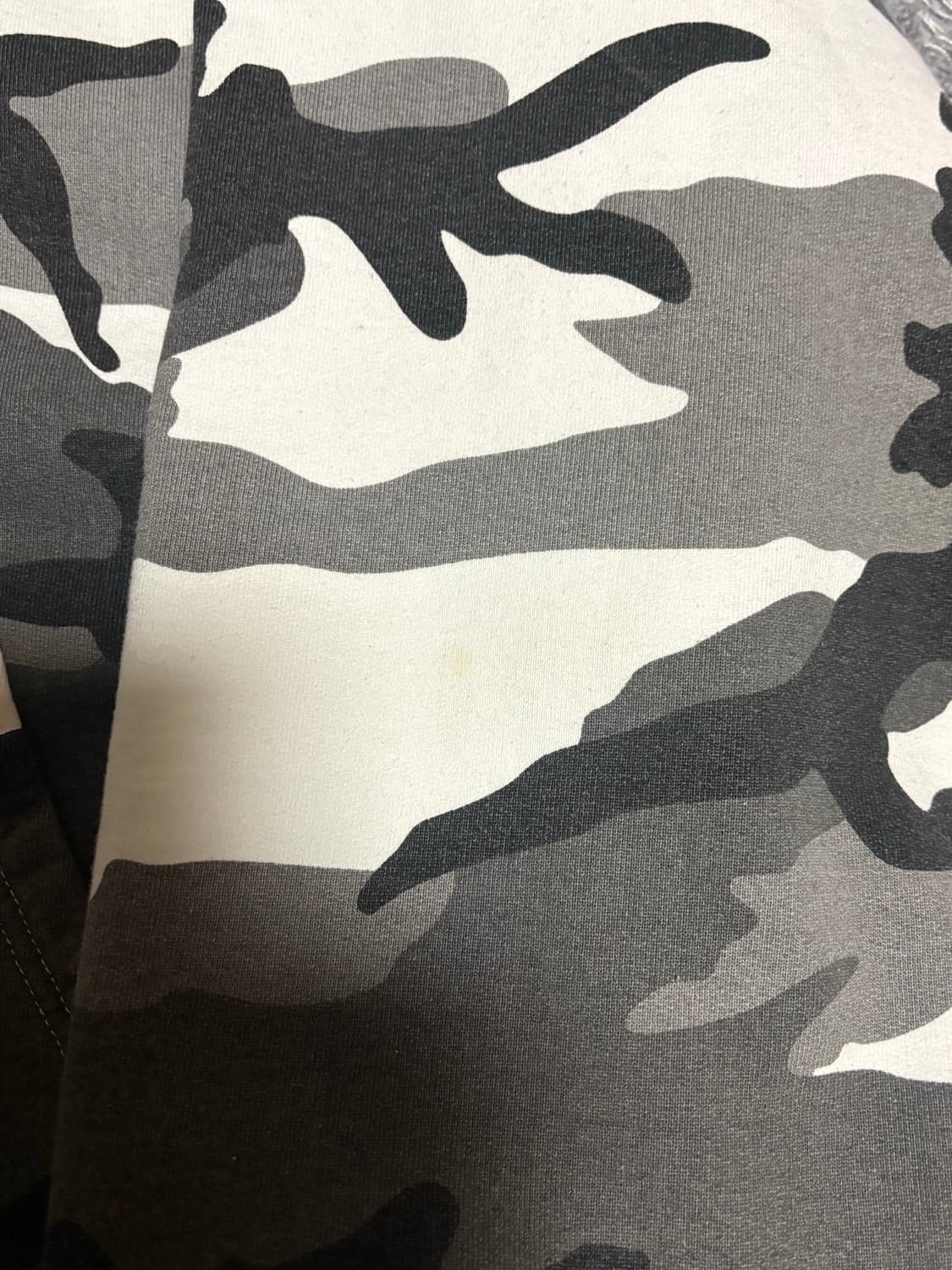 슈프림 워크 후드집업 스노우카모 24FW 상품이미지6