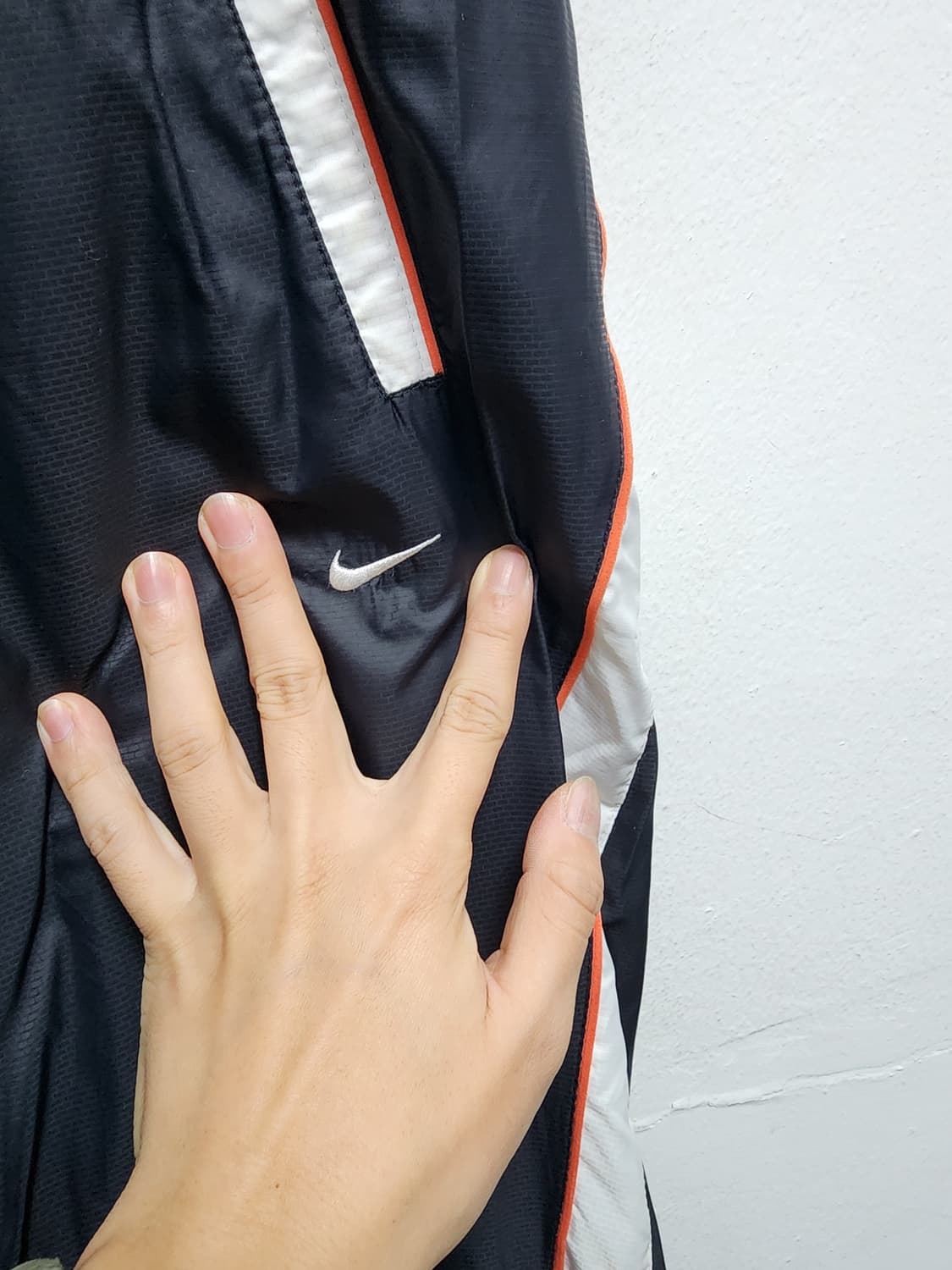 나이키 기모 오레오배색 나일론 츄리닝바지 상품이미지6