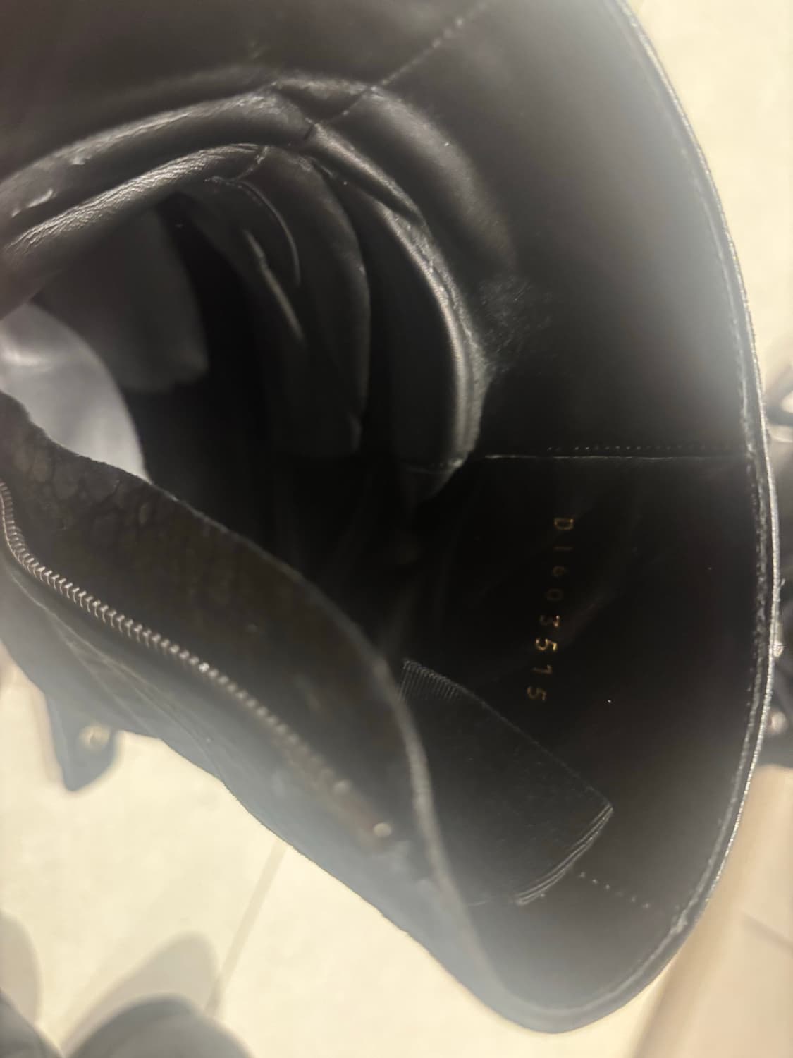 생로랑 크로커다일 와이어트 하네스부츠 상품이미지4