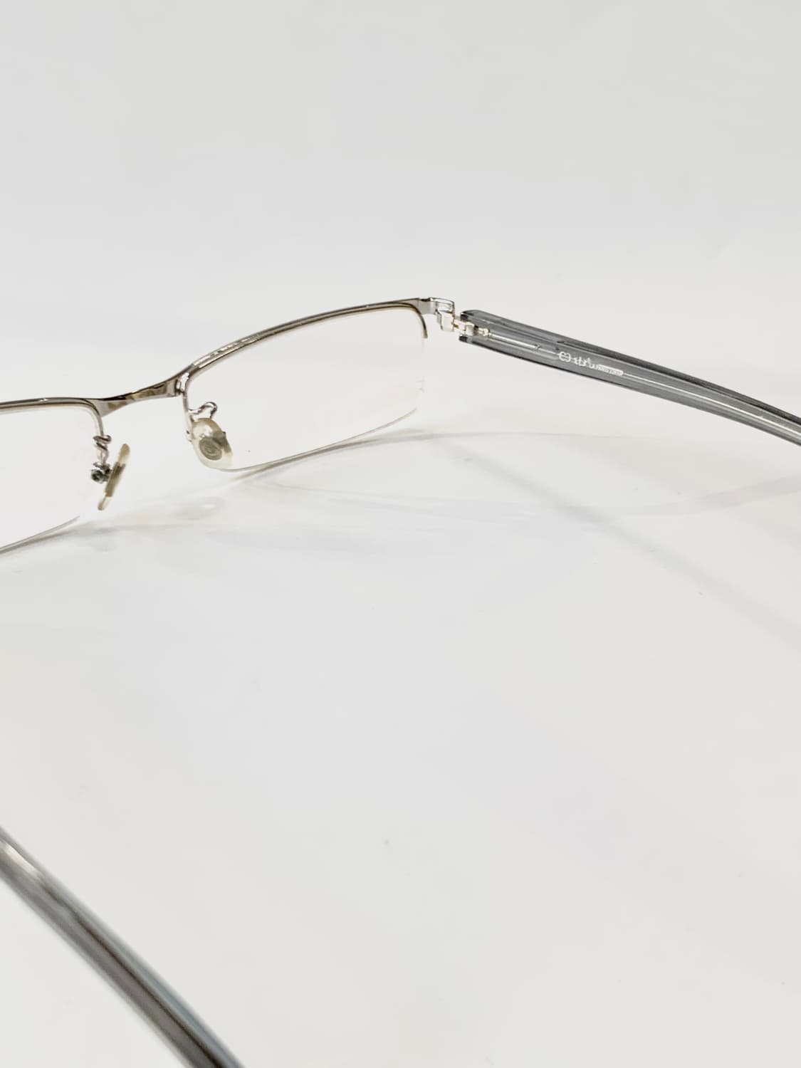 [픽키-638] 하프림 안경 실버 메탈 클래식 프레임 상품이미지6