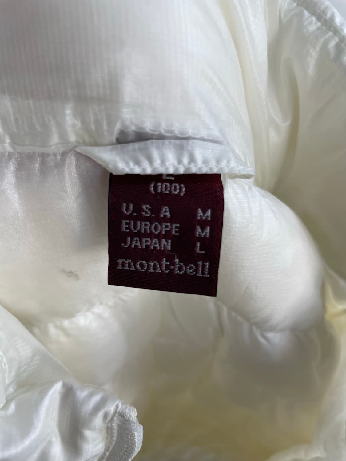 몽벨 Mont-bell 1000필파워 여성 구스다운 패딩 L (100) 상품이미지5