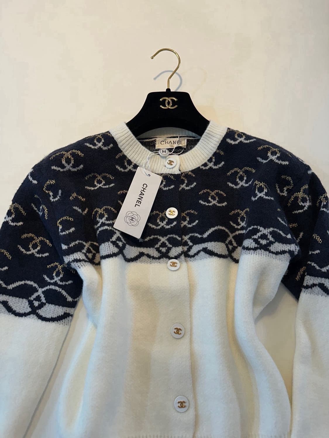 (새상품)샤넬가디건 상품이미지3