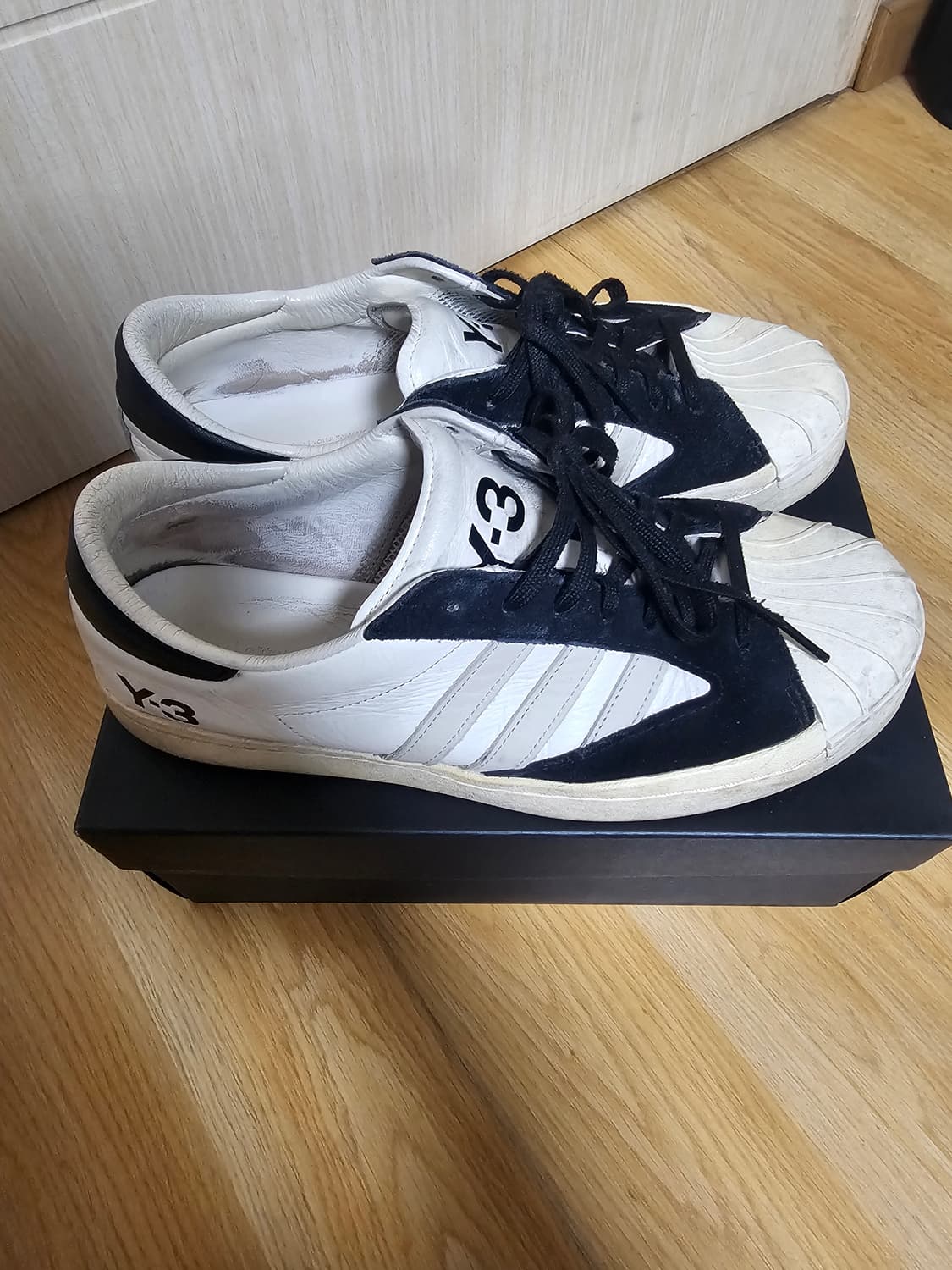 요지스타 검흰 44(285) 상품이미지2