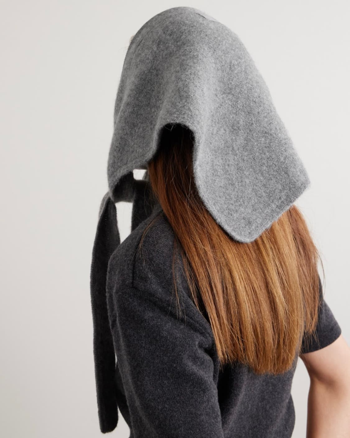 자크뮈스 25fw LE CHALE GROS GRAIN 스카프/그레이 상품이미지5